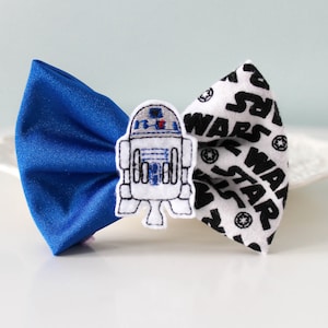 R2D2 Hair Bow, Star Wars Hair Bow, Black And White Hair Clip, Artoo Bow, Classic Hair Bow, R2D2 Star Wars Inspired, Gift For Her, Star Wars