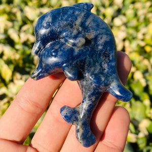 3.1inche Natural sodalite quartz,hand carved dolphin,sodalite crystal dolphin,home decoration,crystal gifts