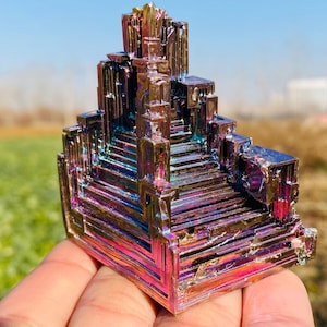 Rainbow Bismuth Cluster,Raw gemstone,Bismuth Crystal,Bismuth Specimen,home decoration,crystal gift 1pc