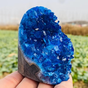 Blue Geode quartz ,hand carved Geode,Crystal Vug specimen,Crystal Geode specimen,home decoration,crystal gifts