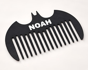 Personalised Bat Comb, Custom Name Comb, Halloween Gift, Gothic Comb, Spooky Black Comb, Personalised Gift for Him
