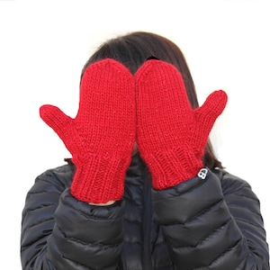KNITTING PATTERN  - THE Absolute Mitten Bulky Weight Yarn Phototutorial