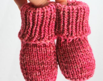 KNITTING PATTERN - Super Easy Beginner Baby Booty Photo Tutorial