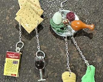 Jewish, Judaica, Dangle, Jewish Woman, Bat Mitzvah, Sukkot, Jewish Holiday, Israel, Challah, bagel, matzah, gefilte, Passover