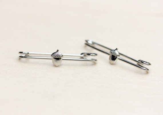 Vintage Acorn Safety Pin