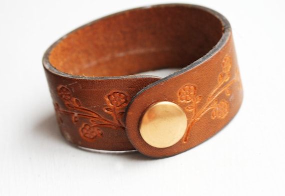 【HYERES LOR】23SS★ Initial Name Clock SL Y LeatherBracelet Hearts center -Sterling Silver Concho Leather Cuff- hand