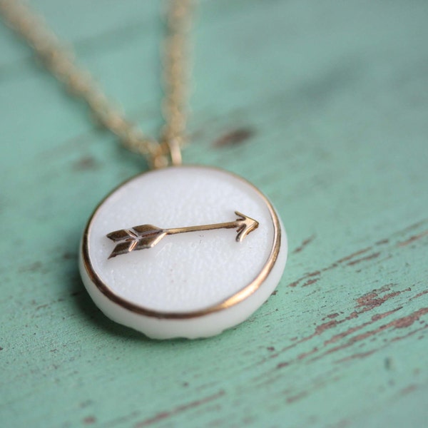 Gold Arrow Necklace Etsy