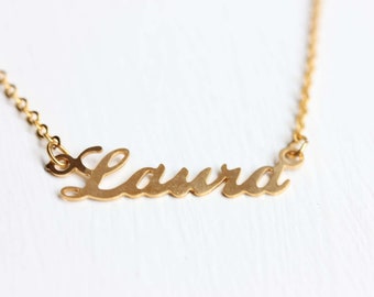 Laura Name Necklace Gold, Name Necklace, Vintage Name Necklace Gold, Vintage Name Necklace, Gold Necklace, Vintage Necklace