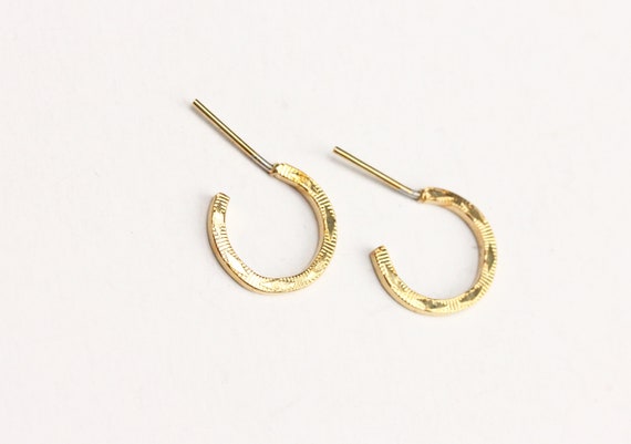 Small Hoops, Hoop Earrings, Gold Hoops, Round Hoo… - image 1