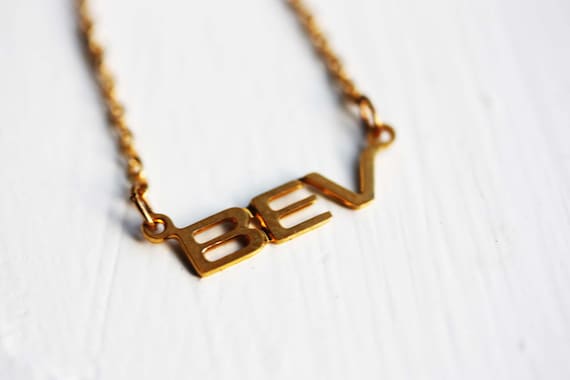Bev Name Necklace Gold, Name Necklace, Vintage Na… - image 1