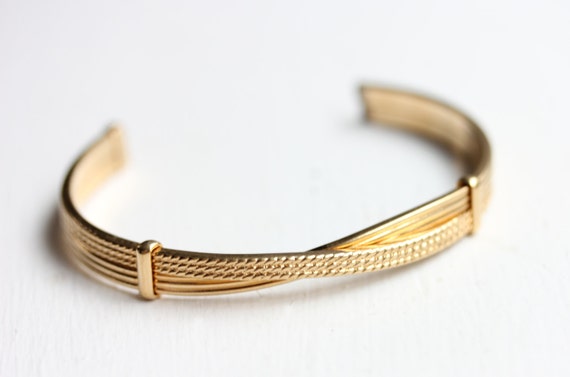 Twisted Gold Cuff, Gold Cuff, Twist Cuff, Small C… - image 2