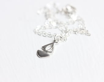 Tiny Silver Boat Necklace