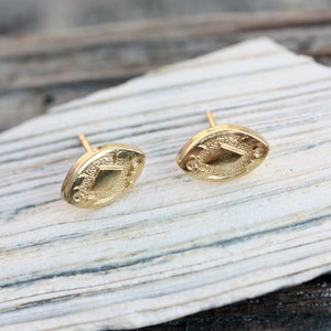 Oval Studs Gold, Small Gold Studs, Marquise Studs, Gold Marquise Studs, Geometric Gold Studs, Vintage Gold Studs, Gold Studs, Round Studs