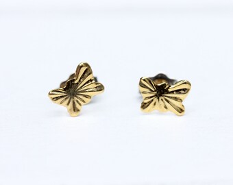 Gold Butterfly Studs, Butterfly Studs, Gold Studs, Tiny Studs, Wing Studs, Butterfly Earrings, Gold Earrings, Gold Studs