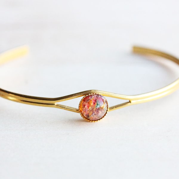 Opal Dot Bracelet, Opal Bracelet, Gold Opal Bracelet, Round Opal Stone, Opal Jewelry, Cabochon Bracelet, Gold Cuff Bracelet, Cuff Bracelet