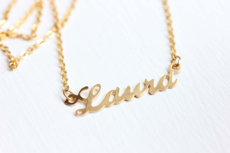 Laura Name Necklace Gold, Name Necklace, Vintage Name Necklace Gold, Vintage Name Necklace, Gold Necklace, Vintage Necklace image 2