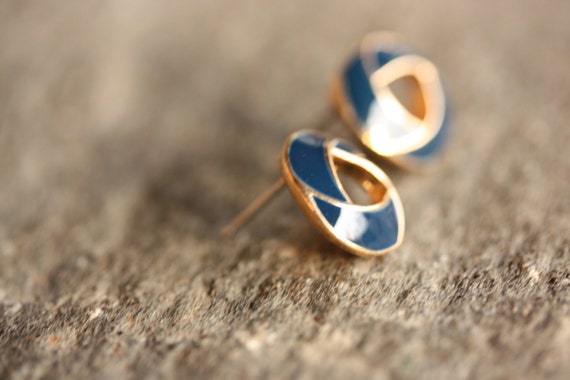 Knot Circle Studs, Round Knot Studs, Enamel Knot … - image 2