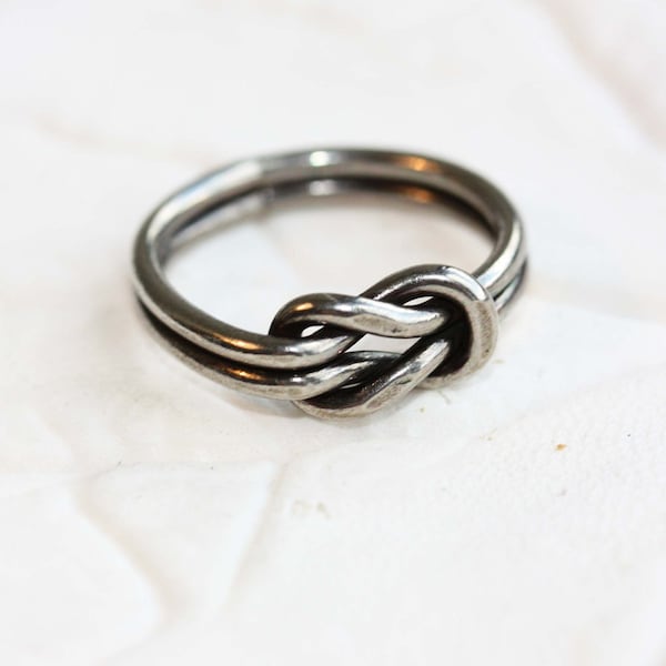 Knot Ring Silver, Silver Knot Ring, Silver Love Knot, Love Knot Ring, Nautical Knot Ring, Knot Ring, Silver Band Ring, Size 4,5,6,7