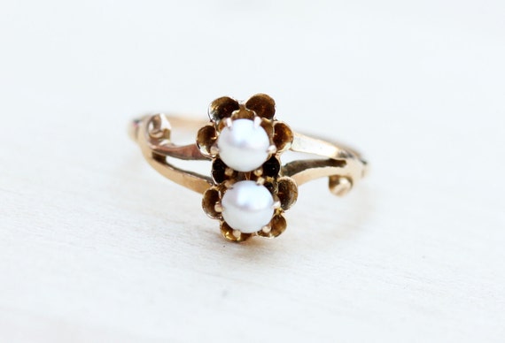 Pearl Gold Ring, Gold Bypass Ring, Victorian Pearl