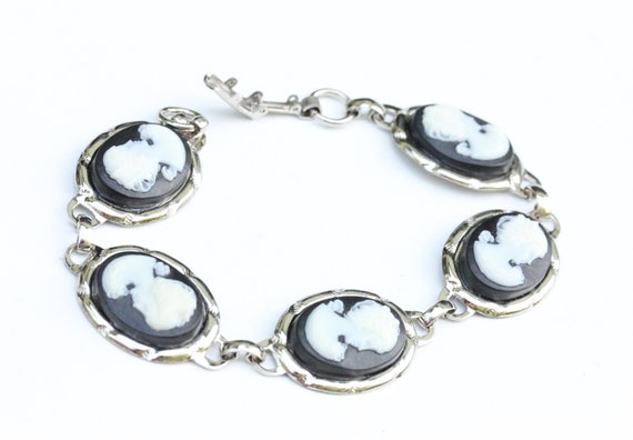 Cameo Bracelet Black, Cameo Bracelet Silver, Link 