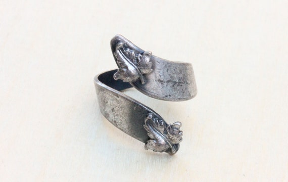 Silver Leaf Ring, Leaf Ring, Silver Leaf, Twist R… - image 1