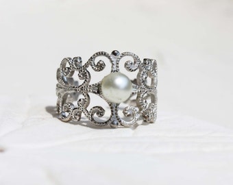 Silver Filigree Ring, Pearl Ring, Filigree Ring, Silver Band, Silver Pearl Ring