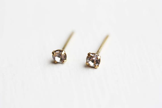 Small cheap crystal studs
