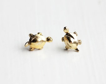 Turtle Studs Gold, Small Turtle Studs, Tiny Turtle Studs, Animal Studs, Turtle Studs, Small Gold Studs, Gold Animal Studs, Reptile Studs