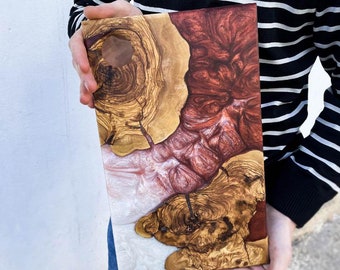 Resin Charcuterie Board, Epoxy & Olive Wood Charcuterie Board, Unique cheese Board, Housewarming Gift, Christmas Gifts, Valentines Day Gift