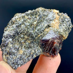 Vivid Red Zircon Crystal,Natural Zircon Mineral Specimen,Raw Zircon Find From Skardu Pakistan 34 Gram