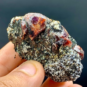 Vivid Red Blood Zircon Crystal,Natural Zircon Mineral Specimen,Raw Zircon Gemstone Find From Skardu Pakistan 68 Gram