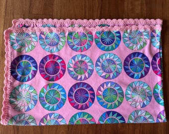 2024 Pie Slice Circles Digital Temperature Fleece