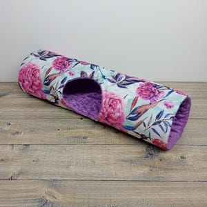 Guinea Pig tunnel with side hole – Fleece hideout for Small Pets – Chinchilla, Ferret, Rat tunnel – Handmade cozy pet toy