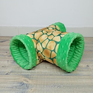 Cozy guinea pig tunnel, guinea pig accessories, hedgehog hideout