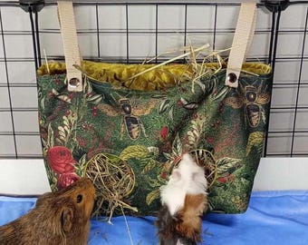 Hay feeder, hay bag for guinea pigs, rabbits and chinchillas, guinea pig cage accessories