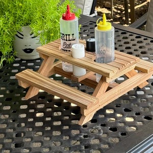 Picnic Table Condiment Caddy