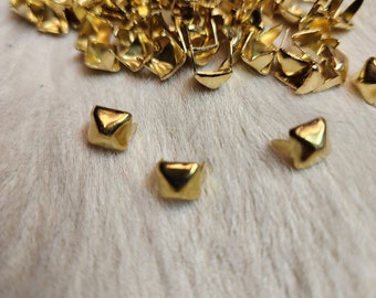 Pyramid Nail head Spots  ~ 1/4" inch  ~Brass Plated~ Pack of 100  ~ 2 Prong Studs for Leather#4625 Made In USA Ships from Canada