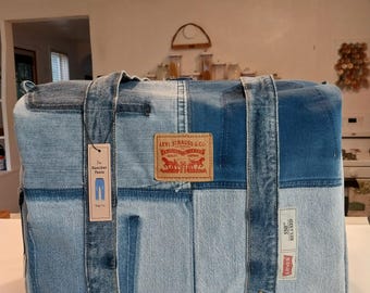 Large Duffel Bag (Kennedy)