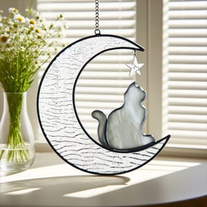 Crescent Moon Cat Lover Glass Decor |Handcrafted Celestial Window Hanging |Choose Your Colors,Black Cat Ornament,Cat Moon Art,Cat Lover Gift