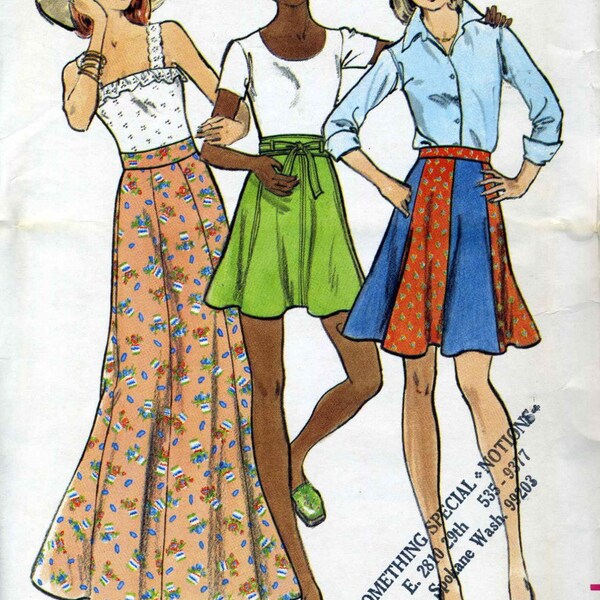 vintage des années 70 Butterick 3589 non-coupe Misses évasé Maxi à 8 godets, patron de couture mini jupe