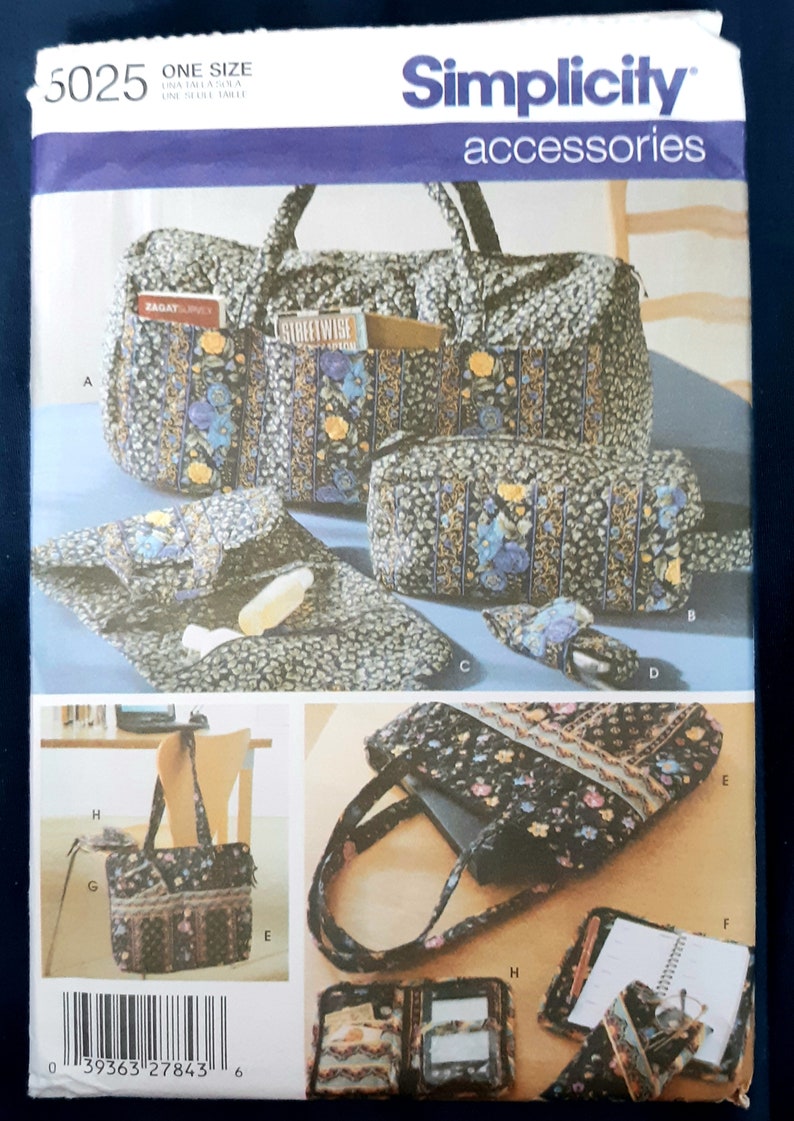 Simplicity 5025 UNCUT Vera Bradley Knock Off Duffle Bag, Tote Bag, PDA Case, Toiletry Bag Craft Sewing Pattern One Size image 2