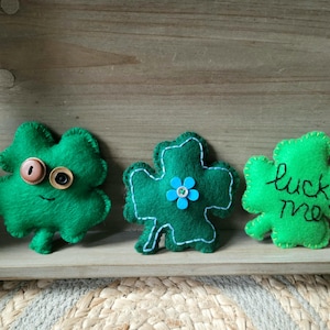 Lucky 4 Leaf Clovers