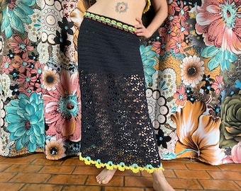 Patron de jupe au crochet : jupe en magnolia sucré