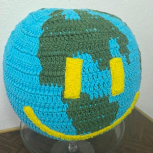 Urban Outfitters Crochet Knit Globe Pillow Smiley Earth Dorm Decor image 3