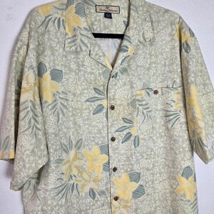 Camicia vintage Tommy Bahama 100% seta stile campeggio con stampa floreale tropicale, taglia L immagine 4