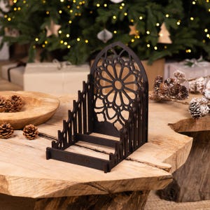 Gothic Wooden Wand Stand: Wizard Wand Display & Organizer