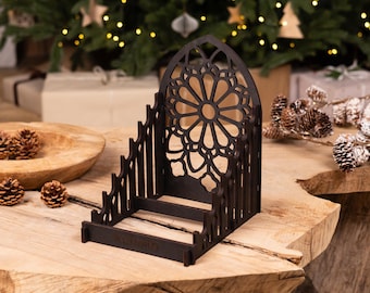 Gothic Wooden Wand Stand: Wizard Wand Display & Organizer