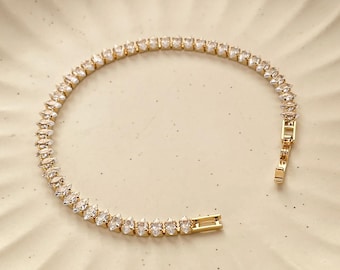 Gold Armband Stack: Cocktail, Flache Kette & CZ Tennis Armbänder