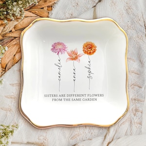 Personalized Sister Birth Flower Ceramic Jewelry Dish: Ceramic Friends Trinket Tray, Bestie Gift