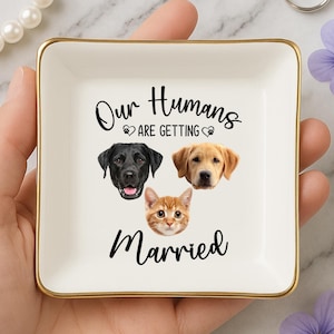 Personalized Pet Wedding Ceramic Jewelry Dish: Engagement Gift for Dog & Cat Lovers